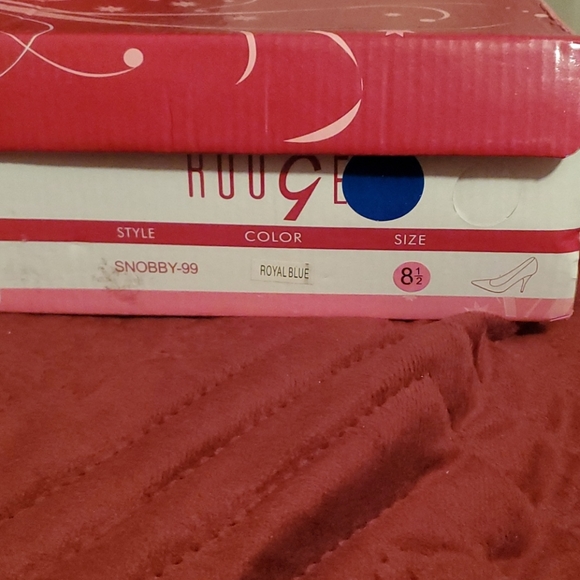 Snobby by Rouge - Picture 4 of 4